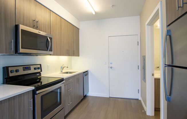 1 bed, 1 bath, $1,355, Unit 302