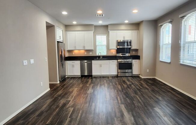 Gorgeous two bedroom home with 2.5 bathrooms Available ASAP!