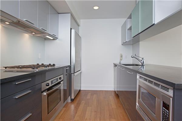 1 bed, 1 bath, 885 sqft, $5,600, Unit 48-A