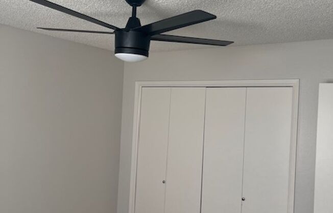 2 beds, 2 baths, $1,750, Unit 817-36