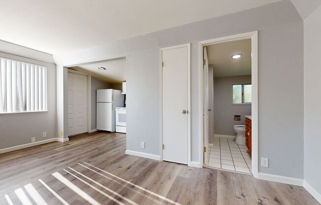 Studio, 1 bath, $1,995, Unit 630-10