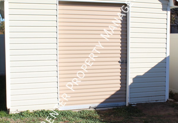 1304 N 2325 W