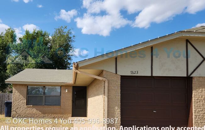 NW OKC 2 Bed Duplex!