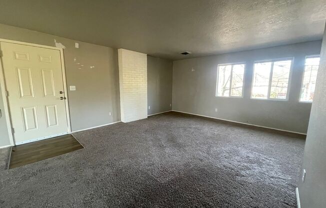 2 beds, 1 bath, 966 sqft, $1,850, Unit 1822