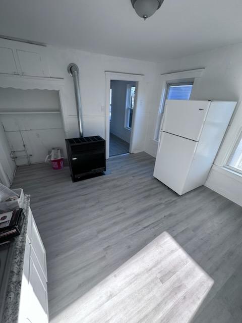 3 beds, 1 bath, 1,000 sqft, $2,000