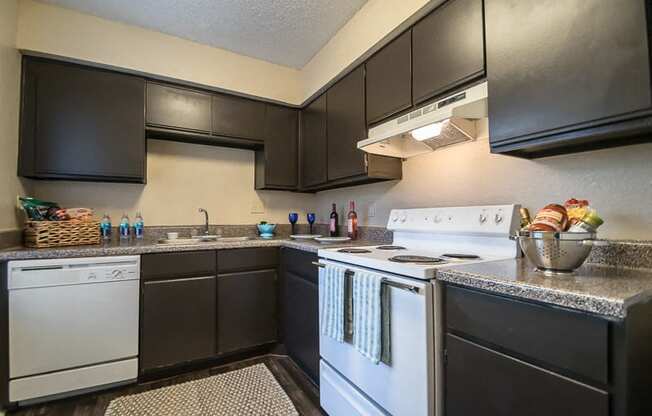 Traditional Apartment Home