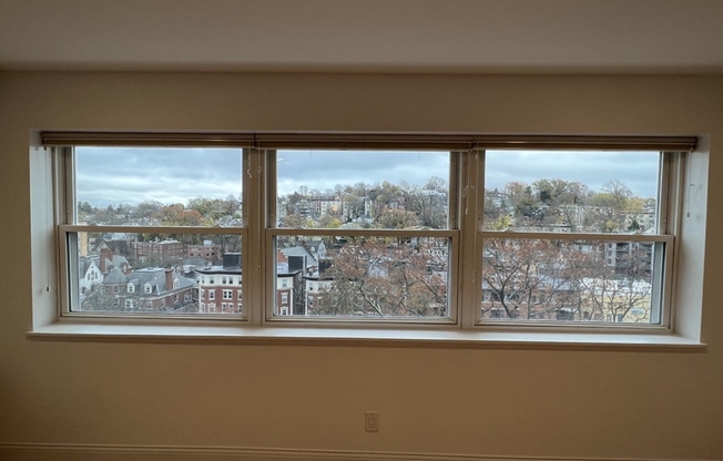 2 beds, 2 baths, 963 sqft, $3,950, Unit 1002