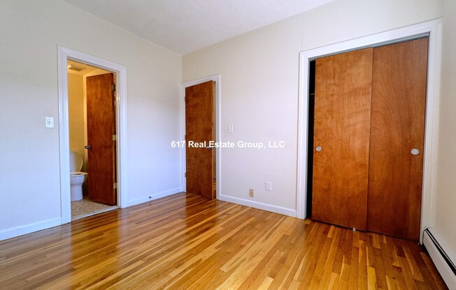 172 North Beacon St. 2S