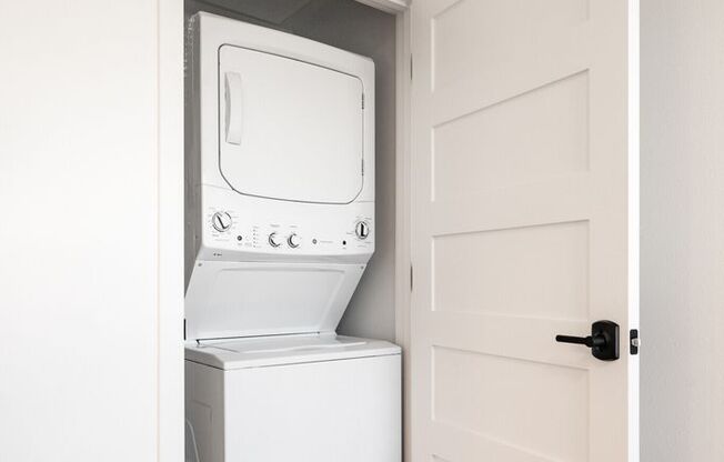 1 bed, 1 bath, 515 sqft, $2,295, Unit 501