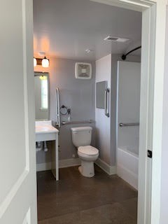 2 beds, 2 baths, 882 sqft, $1,550, Unit 206