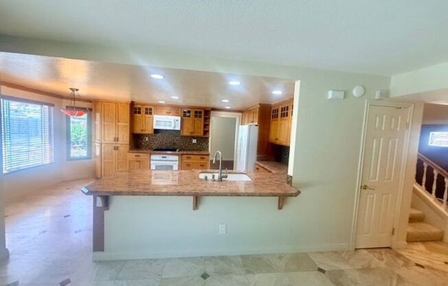Gorgeous Bonita home with a pool