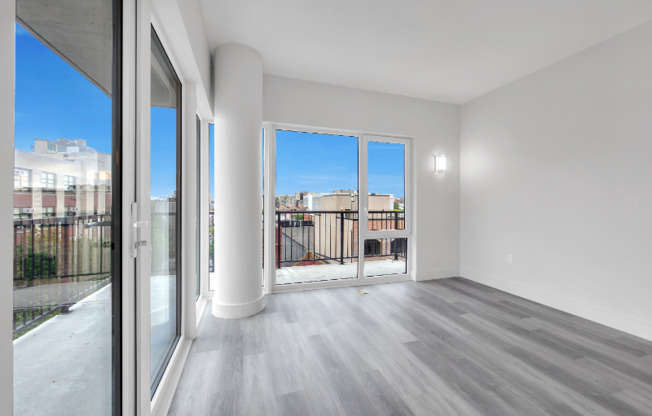 2605 SNYDER AVE