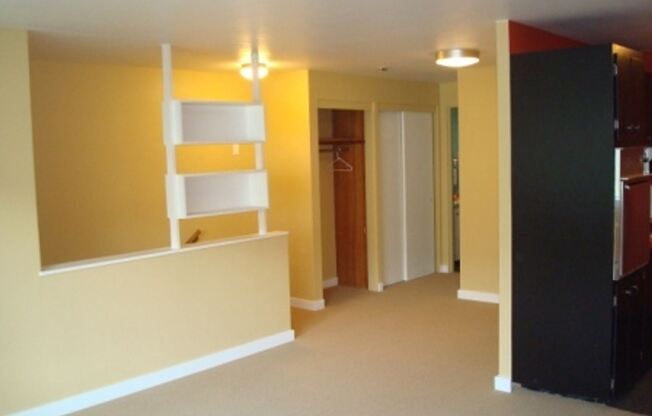 515 Bellevue Ave. E.