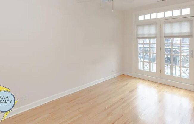 Remodeled Wrigleyville Apts!