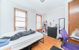 790 9 AVE