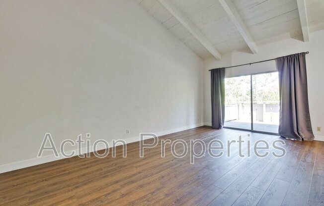 255 S Rengstorff Ave, #83