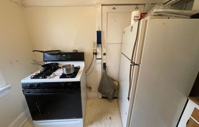 1 bed, 1 bath, $1,025, Unit 03