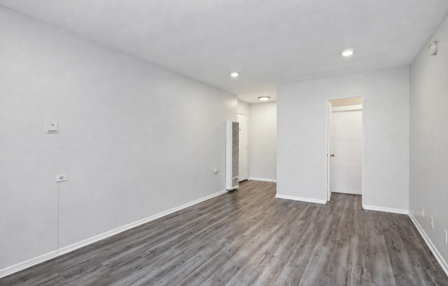 Studio, 1 bath, 615 sqft, $1,848, Unit 118