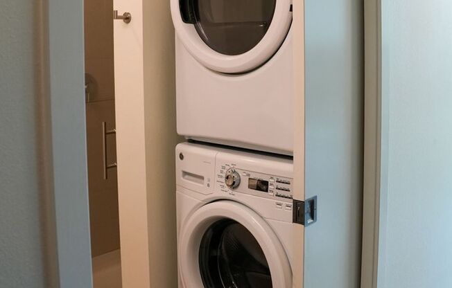 Studio, 1 bath, 401 sqft, $1,467, Unit 404 (MFTE)