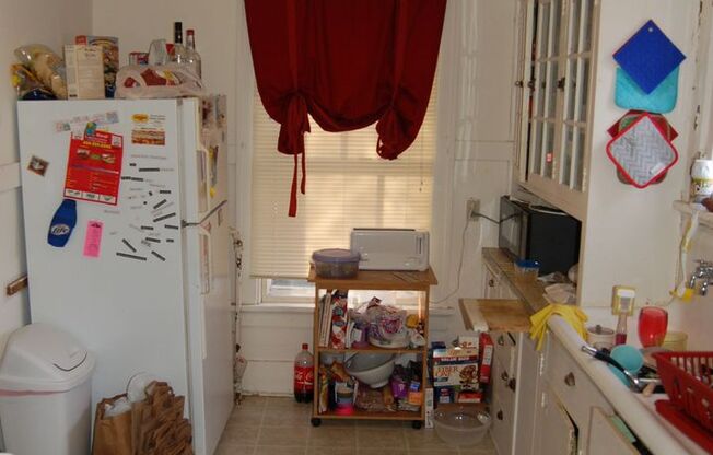 143 Lathrop St. Available 08/15/2026