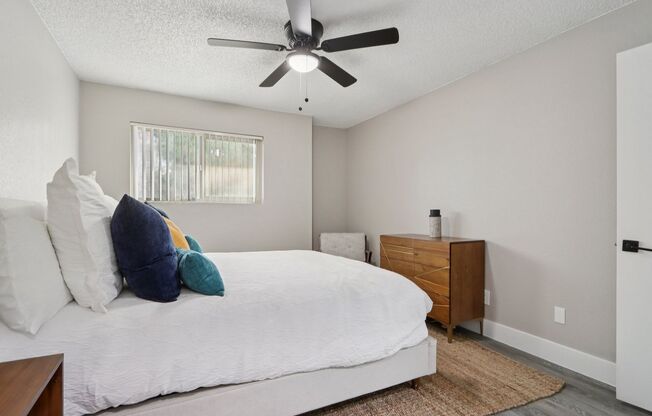 2 beds, 1.5 baths, 856 sqft, $1,764, Unit 1009