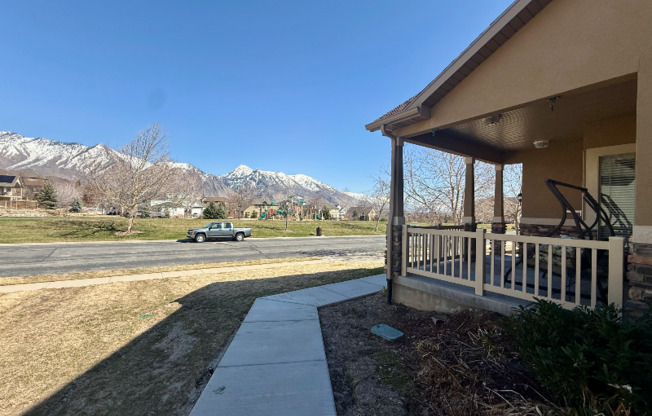 12039 N ITHICA DR