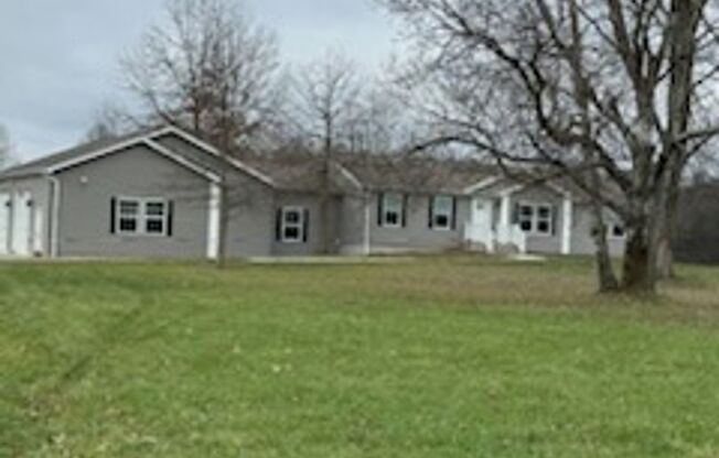 3B/2B ranch home in Grove City area