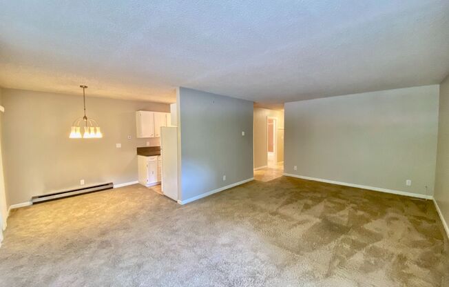 Bellevue Way Condo!!!!