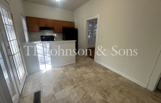 3 beds, 1.5 baths, $1,495