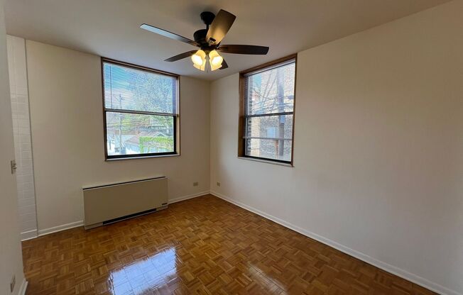 Studio, 1 bath, 375 sqft, $1,495, Unit 620-111