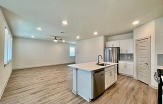 4 beds, 3 baths, $2,190