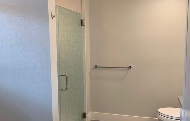 2 beds, 2 baths, 1,271 sqft, $5,095, Unit 214