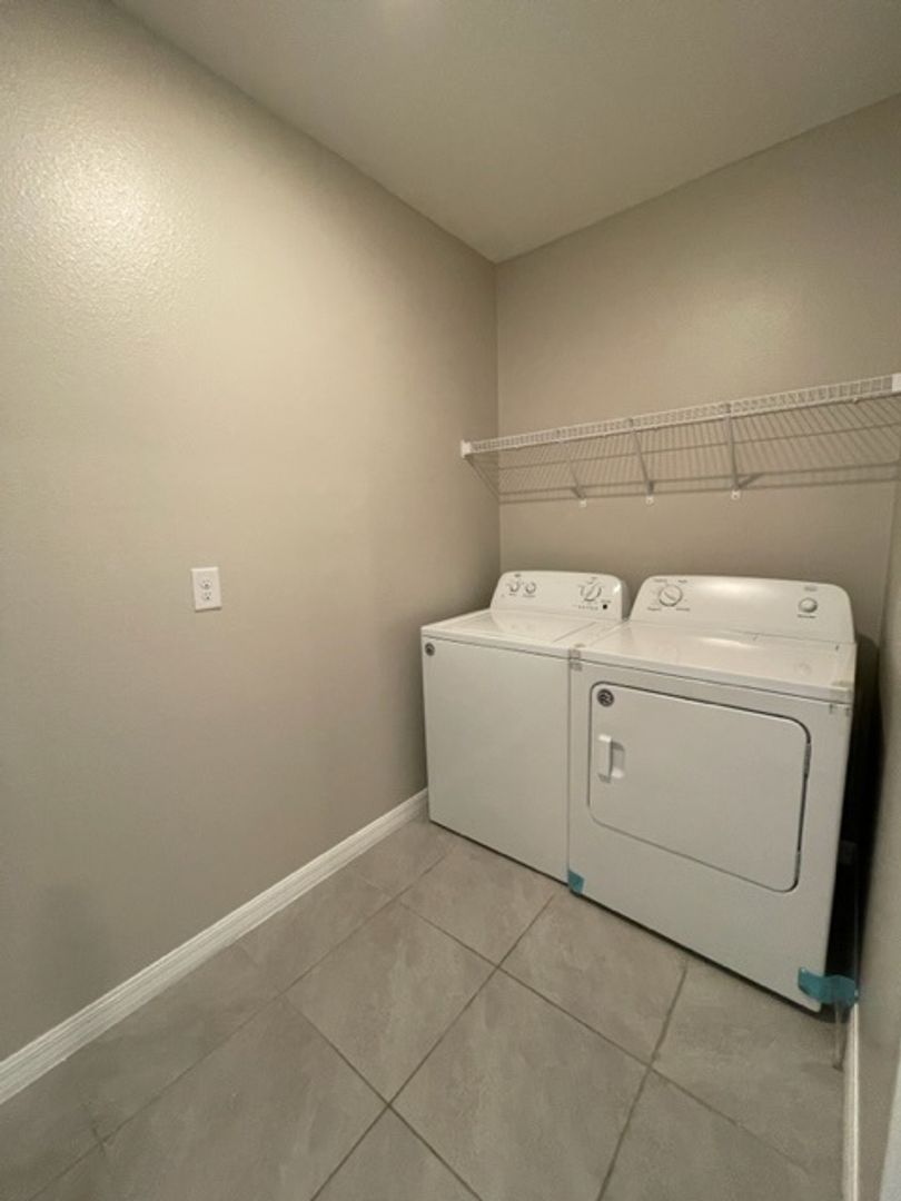 4/2 Home in Winter Haven for Rent