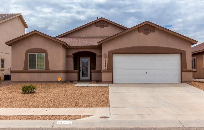 Spacious 4 Bedroom Home with Refrigerated Air for Rent -