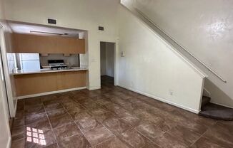 3 beds, 3 baths, $1,250, Unit Unit #1