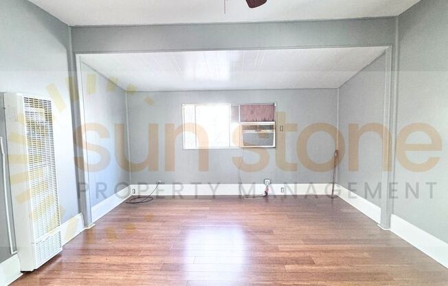 2 beds, 1 bath, $2,650