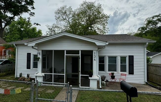 Updated 3bed/2bath House with Older Charm!