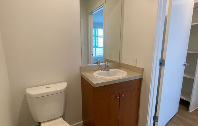 Studio, 1 bath, 185 sqft, $1,225, Unit 3303