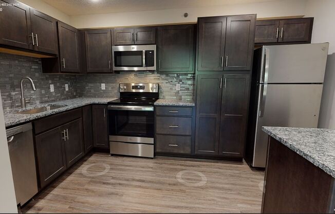 2 beds, 1 bath, $1,050, Unit #16