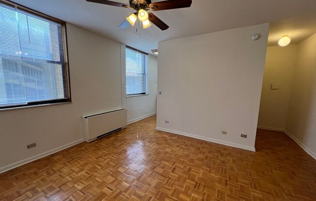 Studio, 1 bath, 400 sqft, $1,585, Unit 620-104