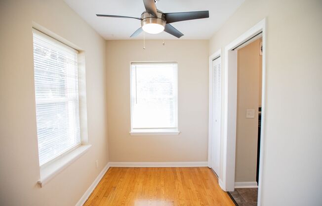 $1595 – 2 BR, 1 BA, Bayview - Renovated,  Stainless Appliances w/ Dishwasher - 1333 E Colorado St
