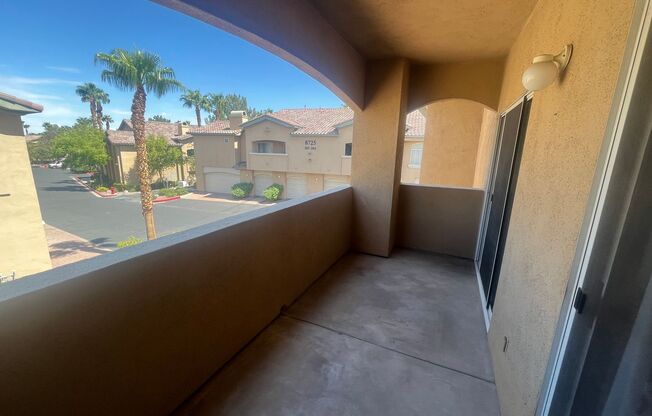 2 beds, 2 baths, $2,000, Unit # 201