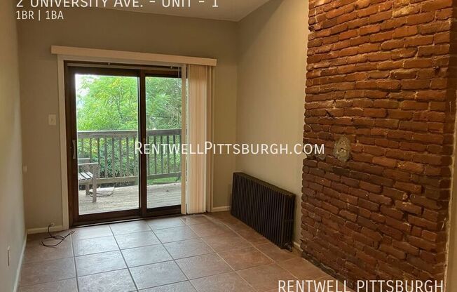 2 UNIVERSITY AVE