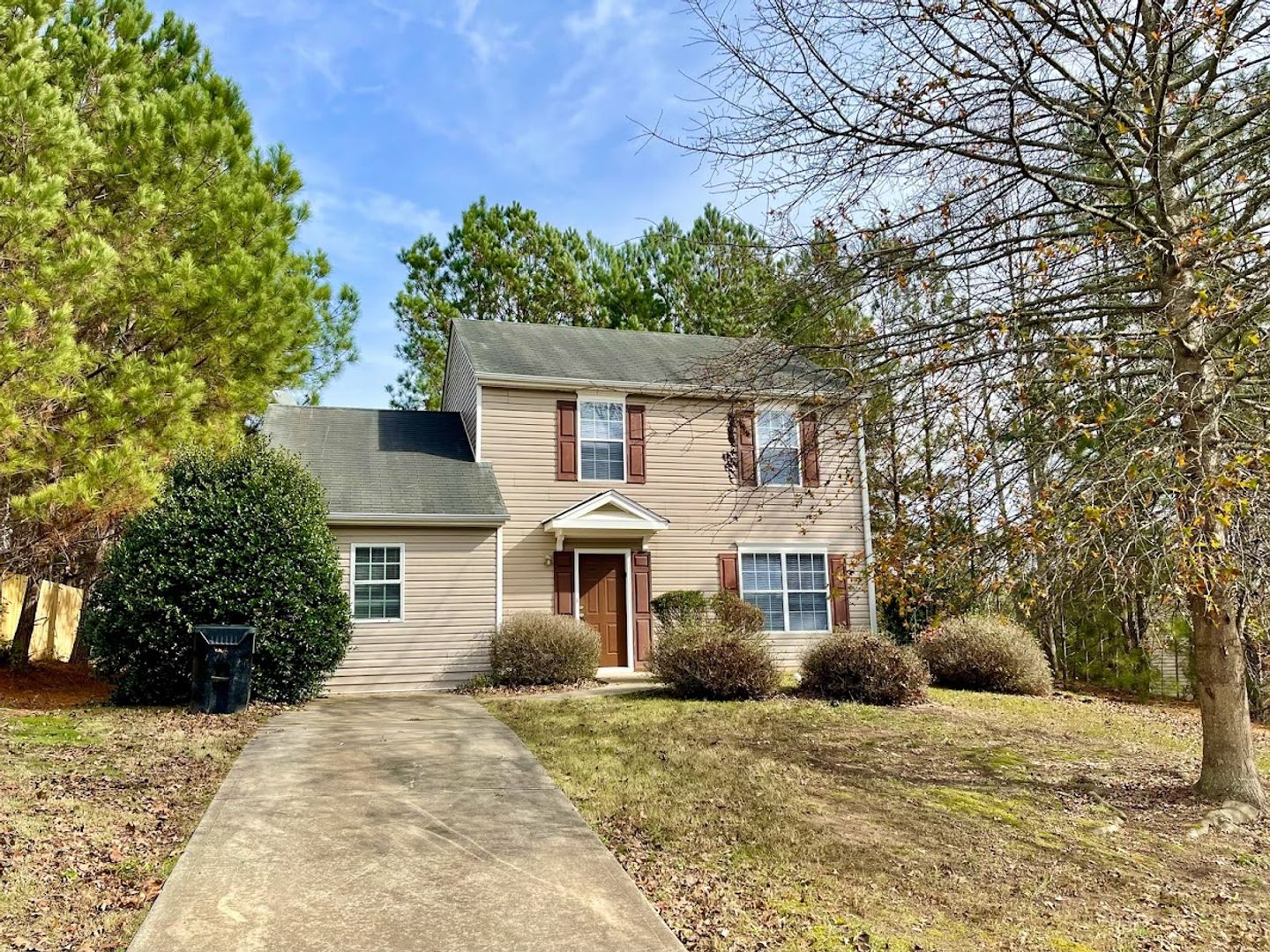 Welcome to this stunning 4 Bedroom Two Story Home in Fairburn, GA!