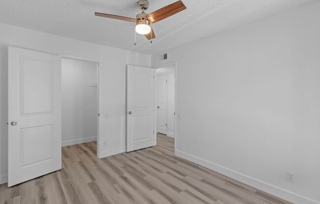 2 beds, 1 bath, 880 sqft, $1,750, Unit 110