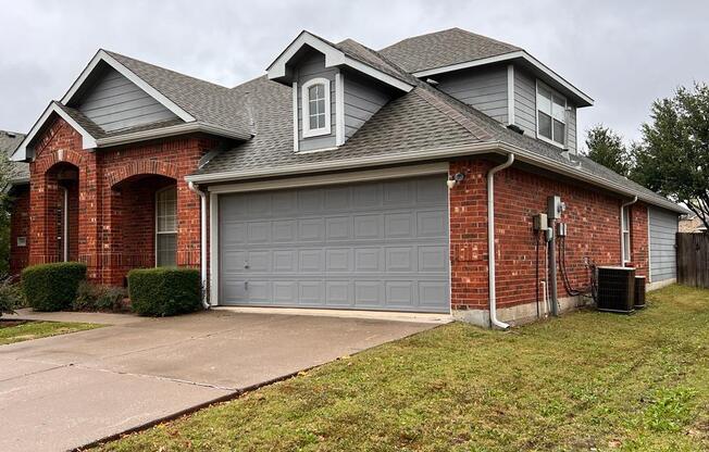 3506 NANDINA DR