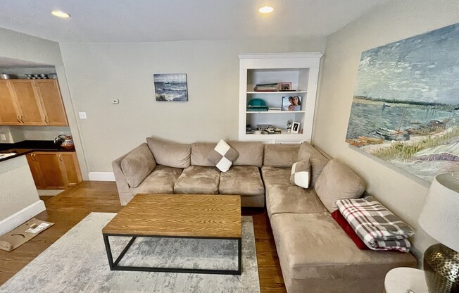 2 beds, 2 baths, 956 sqft, $3,600, Unit 2