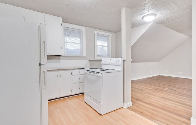 726 S. Commercial St