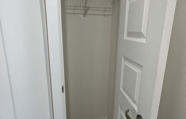 2 beds, 2 baths, 1,167 sqft, $1,902, Unit RES-401