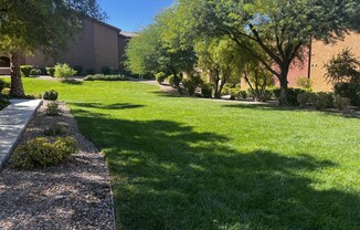 Crescent Ridge Apartments